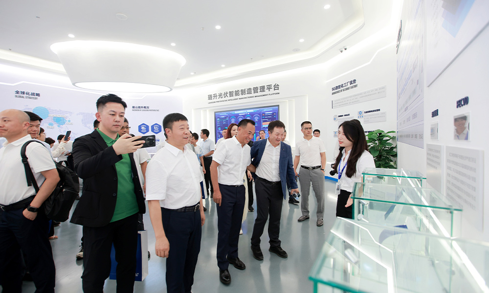 喜报：豪铭电力光伏8GW异质结电池片项目正式投产！！！